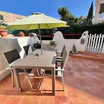 Calme Et Cozy En Rez-de-jardin, Proche De Villeneuve-Loubet